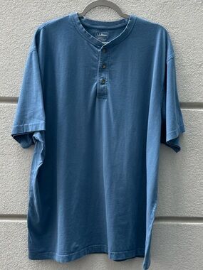 L.L. Bean Men's Blue Henley Short-Sleeve Shirt 2XL